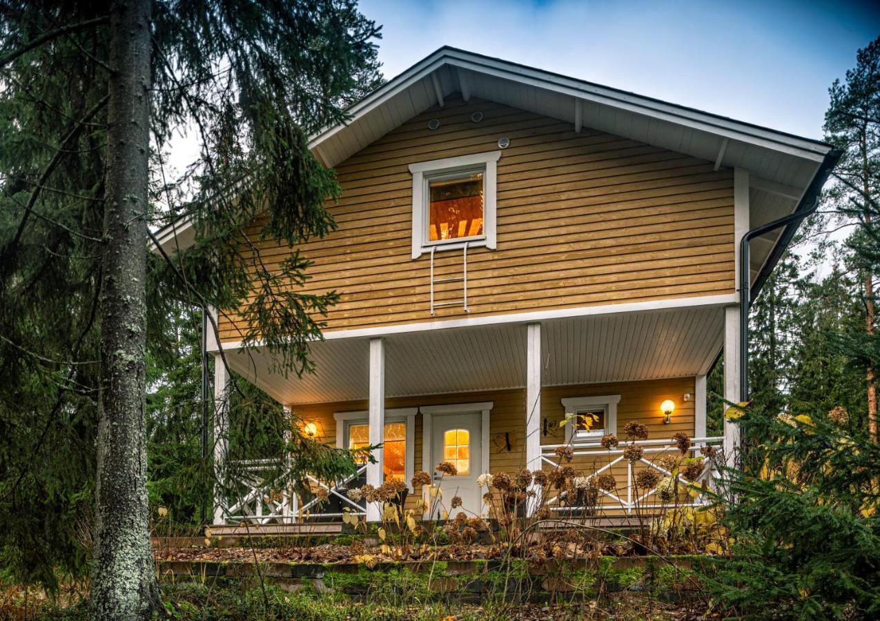Juhlamenot Oy Villa Soderkulla  Exteriör bild